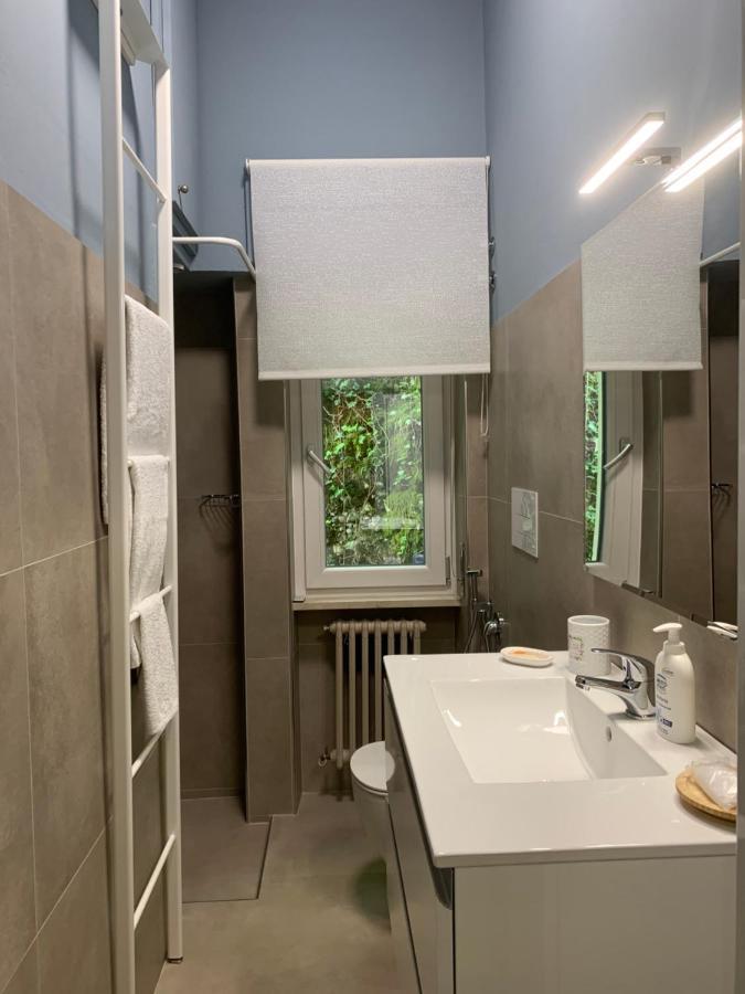 Valle Fiorita 42 - Lake View Studio Gardone Riviera Luaran gambar