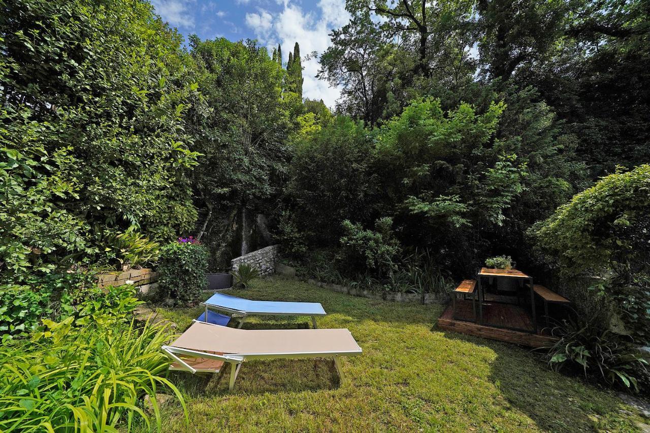 Valle Fiorita 42 - Lake View Studio Gardone Riviera Luaran gambar